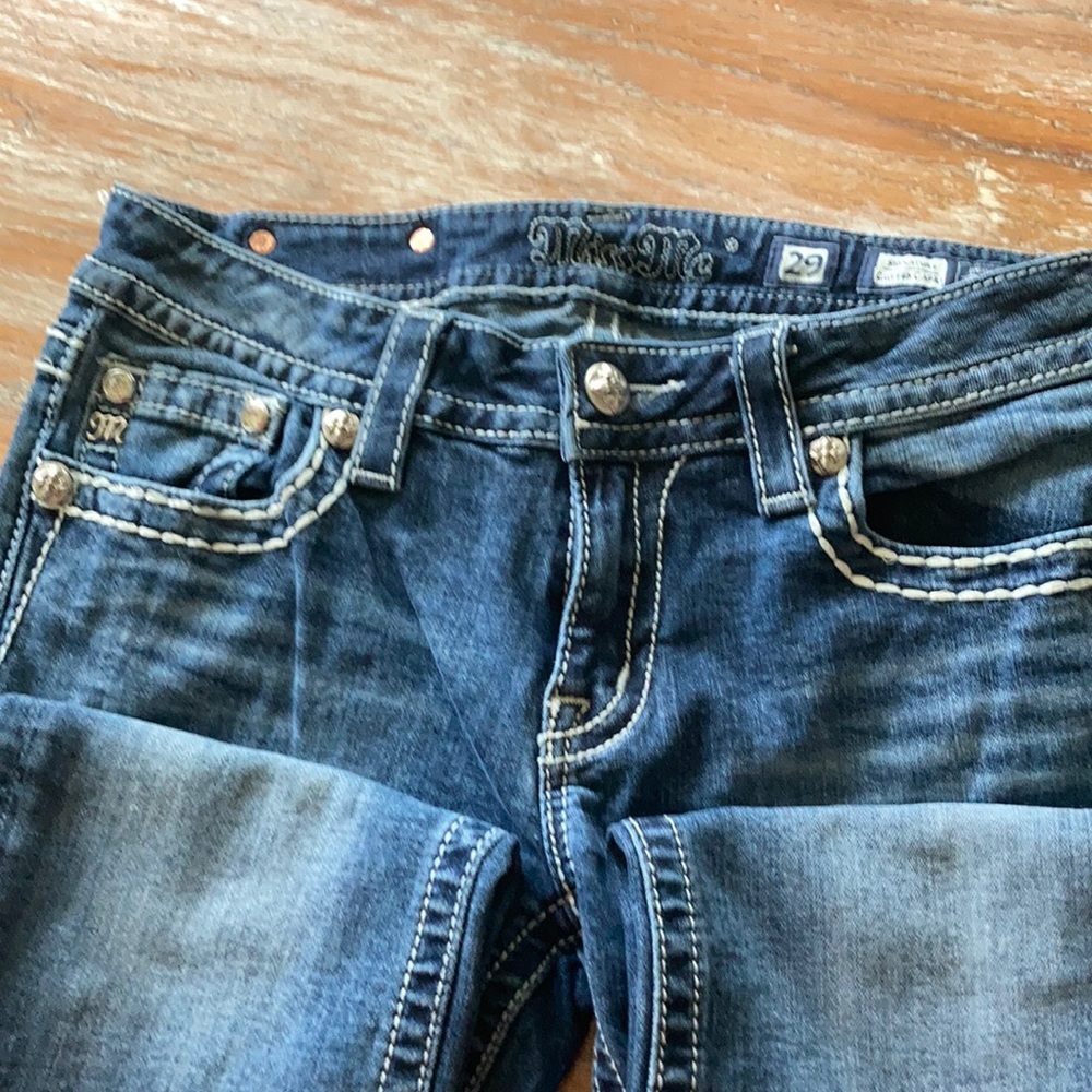 Miss Me Capri cut jeans